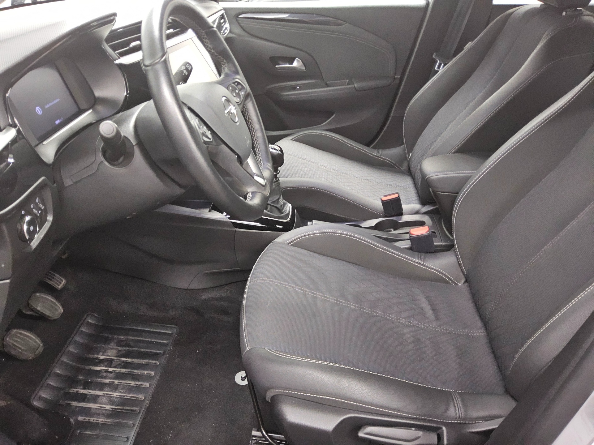 Opel Corsa 1.2 Turbo Elegance Navi LED PDC SH T-Leder 9