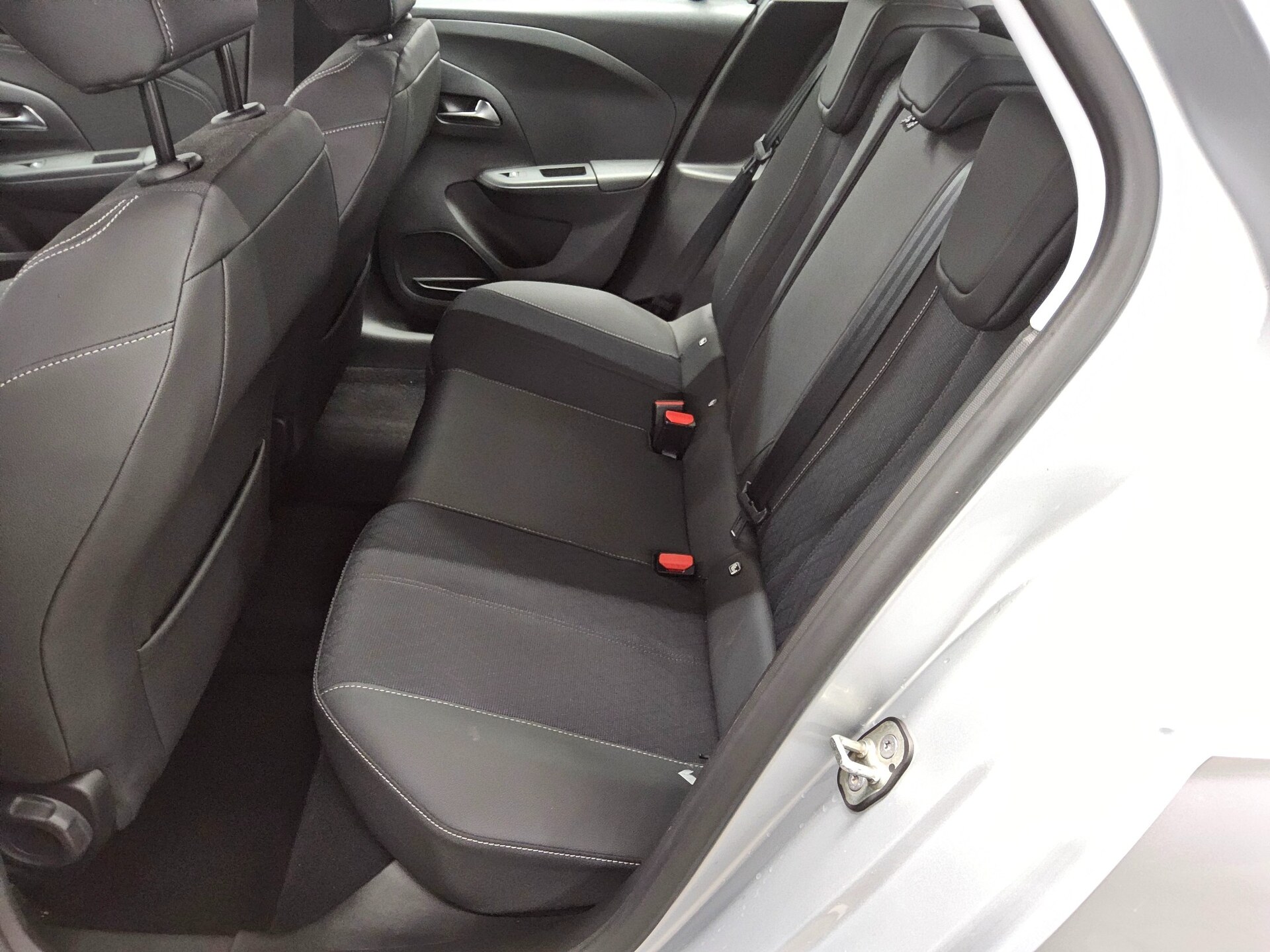 Opel Corsa 1.2 Elegance T-Leder Navi LED Shz PDC 13