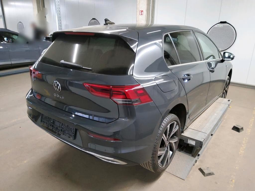 Volkswagen Golf 2.0 2024 4