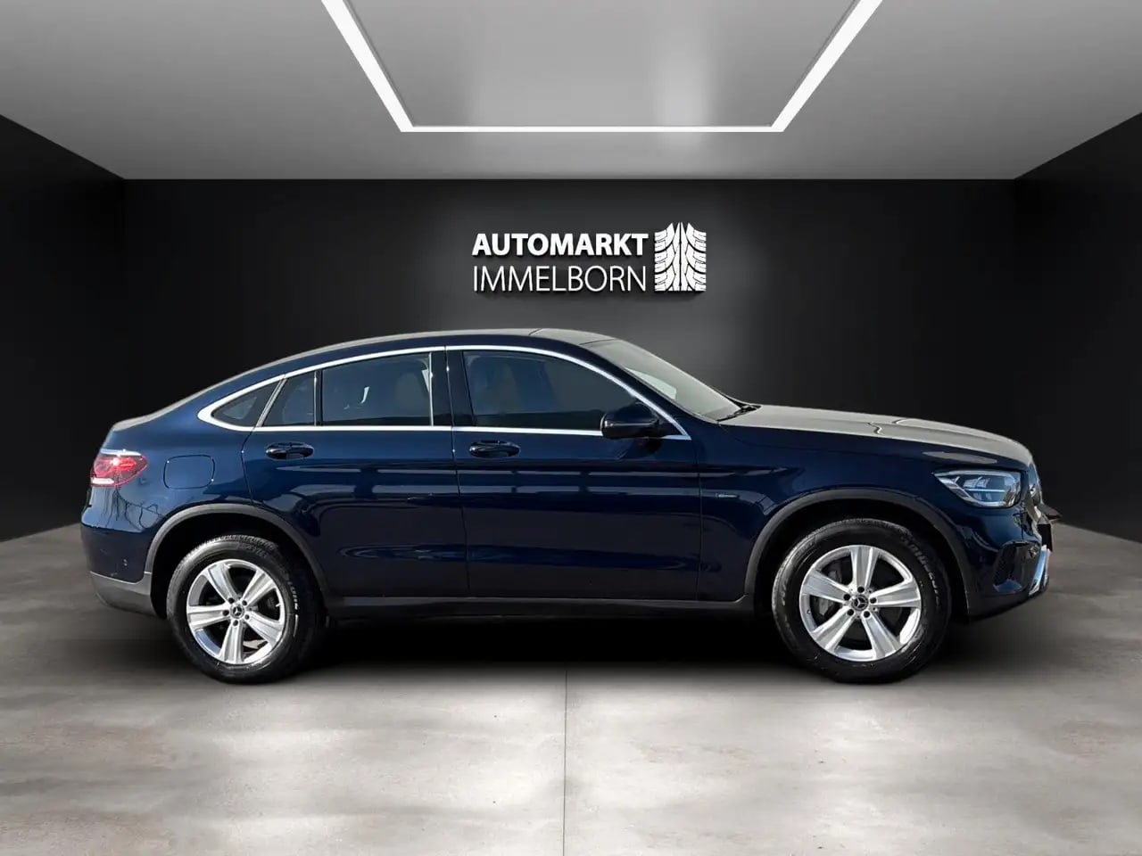 Mercedes-Benz GLC 300 e Coupe Kamera*LED*Leder*DAB*Distro*TW*s 12