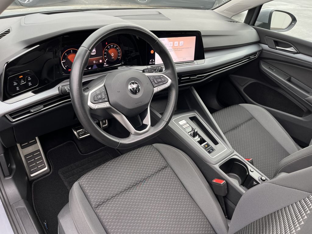 Volkswagen Golf 2.0 TDI DSG Active 10