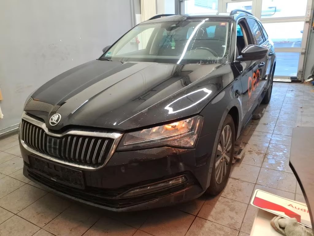 Skoda Superb 2.0 2022