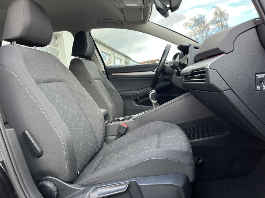 Volkswagen Golf Variant 2.0 TDI Life 13