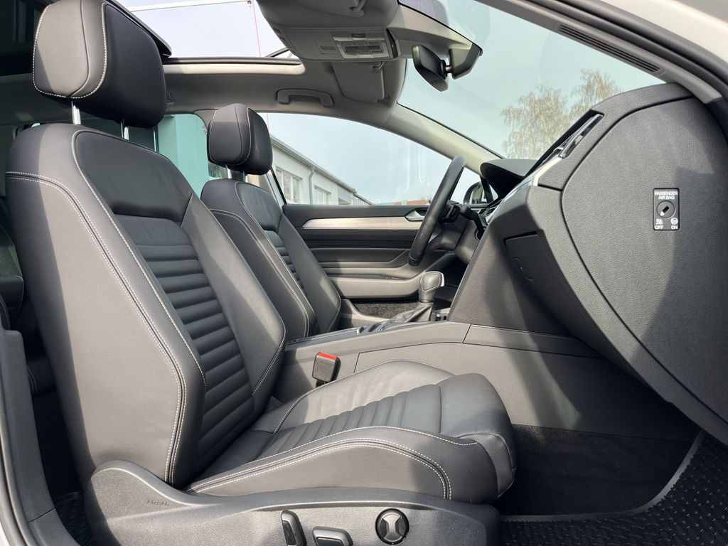 Volkswagen Passat Variant 2.0 TDI DSG Business 13