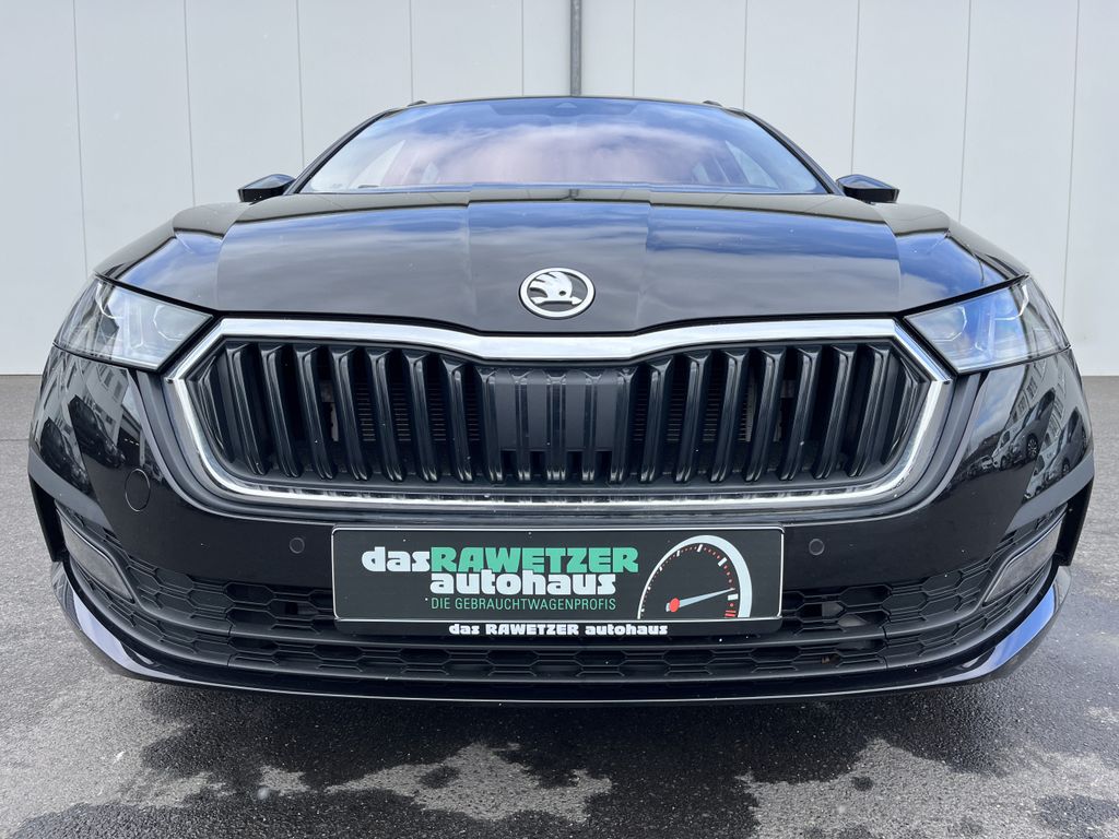 Skoda Octavia Combi 2.0 TDI DSG Tour 3
