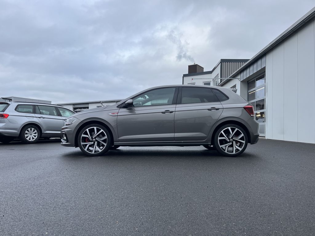Volkswagen Polo GTI 2.0 TSI DSG 2