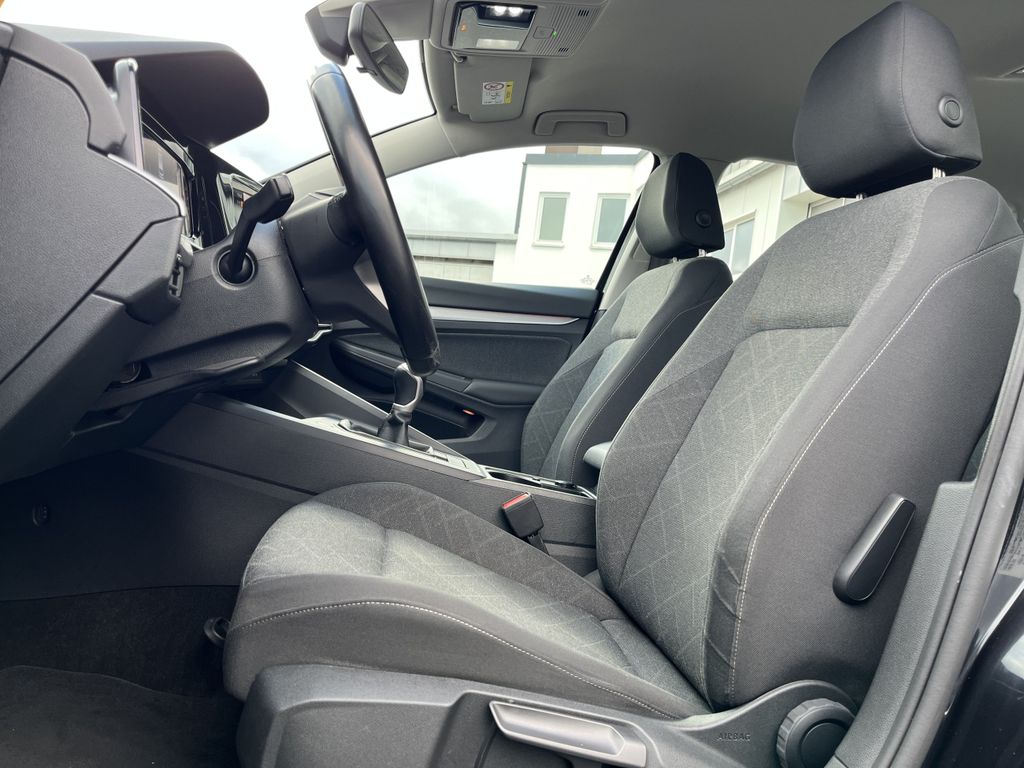 Volkswagen Golf Variant 2.0 TDI Life 11