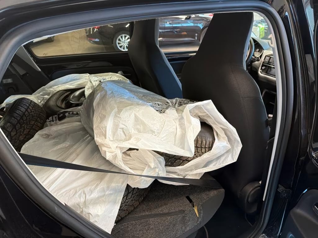 Volkswagen up! 2022 6