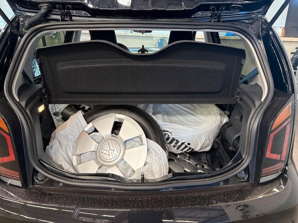Volkswagen up! 2022 7