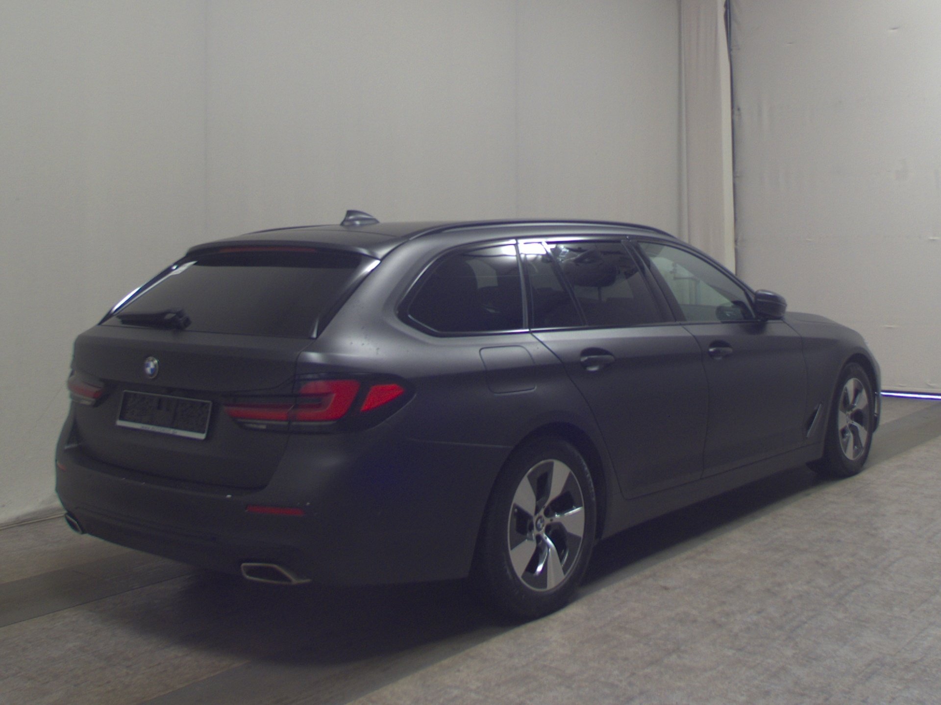 BMW 520dA Touring xDr Leder Navi LC Prof. HuD Laser 4