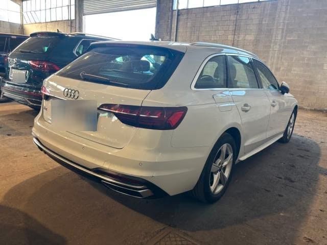 Audi A4 2.0 2024 3