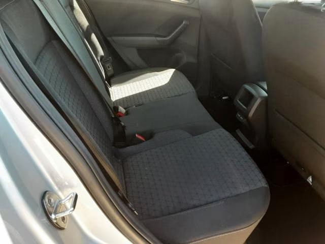 Volkswagen T-Cross 1.0 2023 6