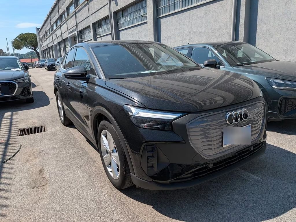Audi Q4 2024 2