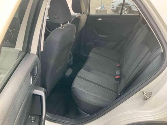 Volkswagen T-Roc 2.0 2023 6