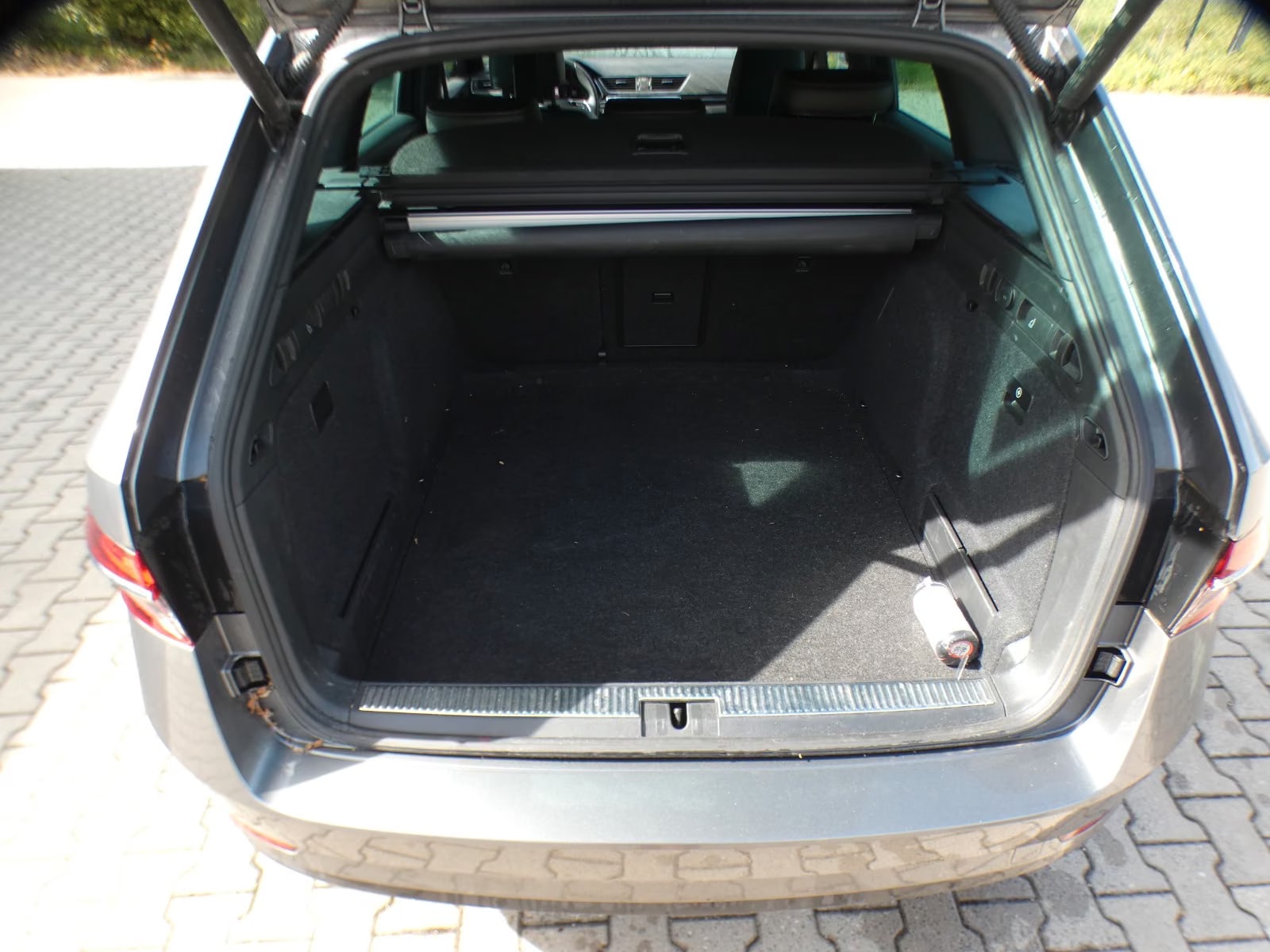 Skoda Superb 2.0 2023 9