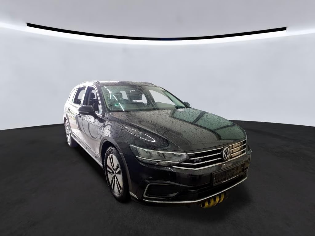 Volkswagen Passat Variant 1.4 2022 2