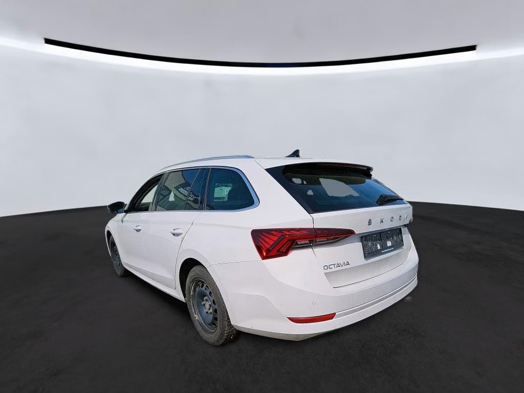 Skoda Octavia 2.0 2023 3