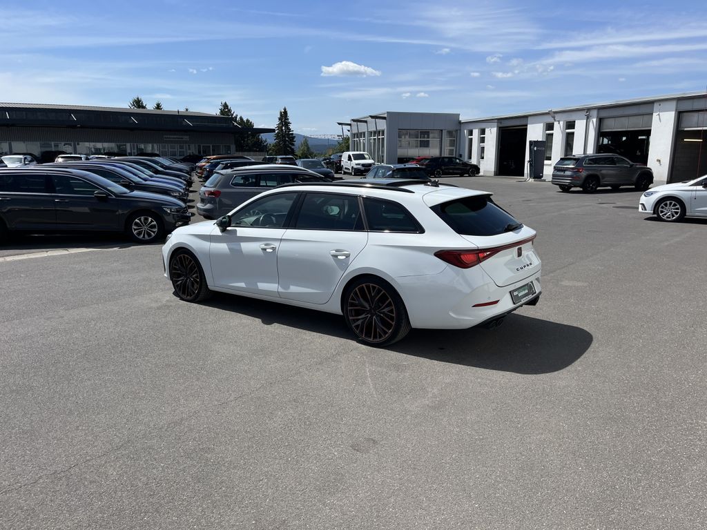 Cupra Leon SP 2.0 TSI DSG VZ 10