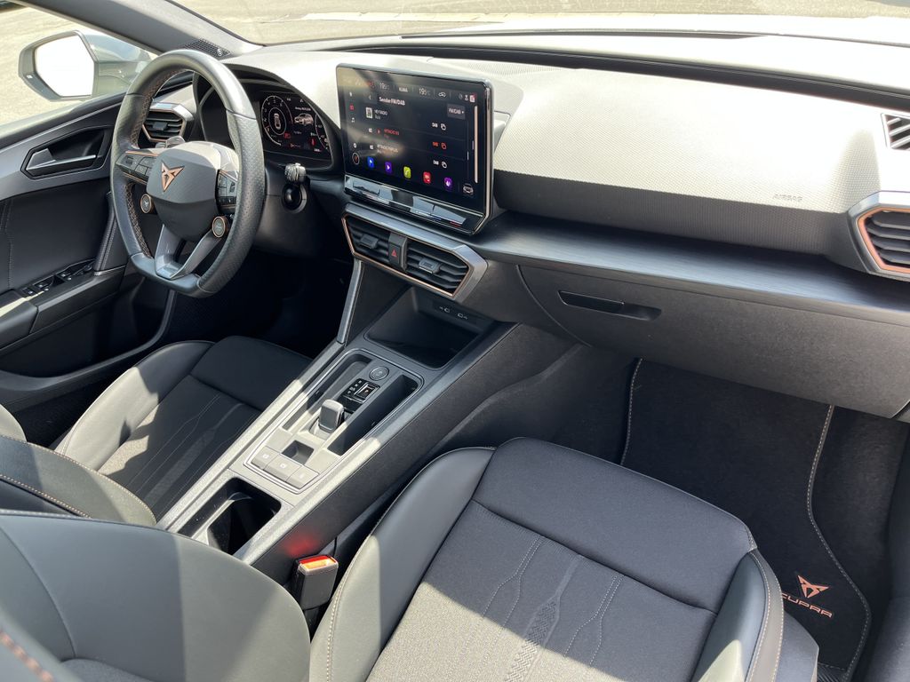 Cupra Leon SP 2.0 TSI DSG VZ 13