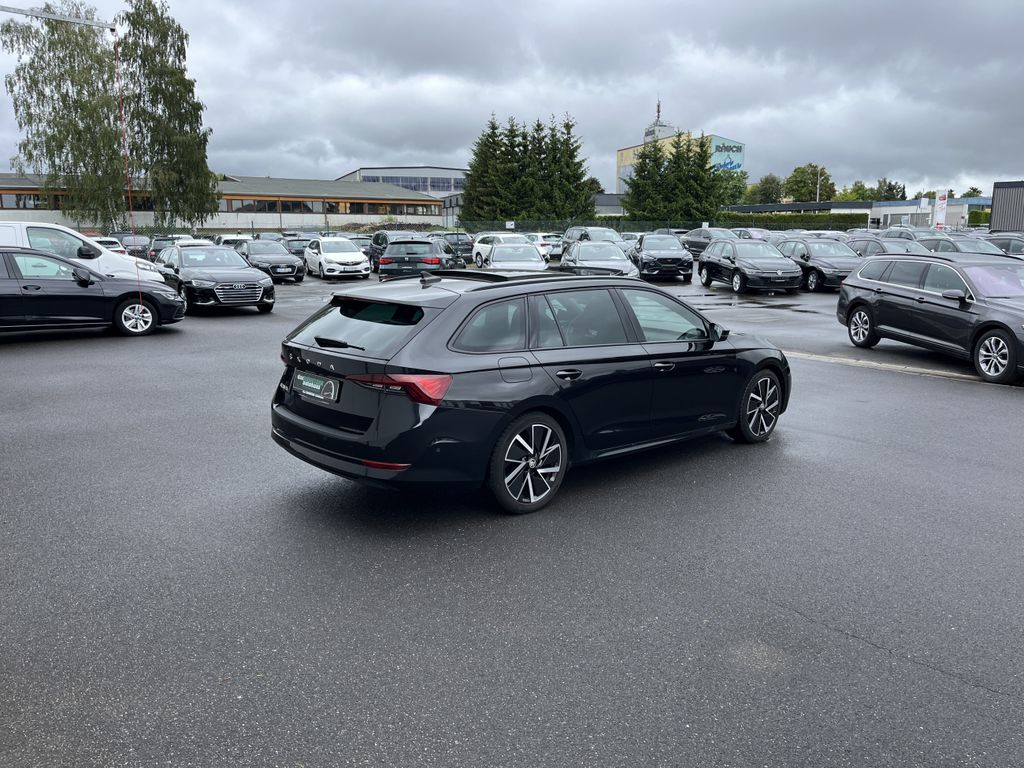 Skoda Octavia Combi 2.0 TDI DSG SPORTLINE 7