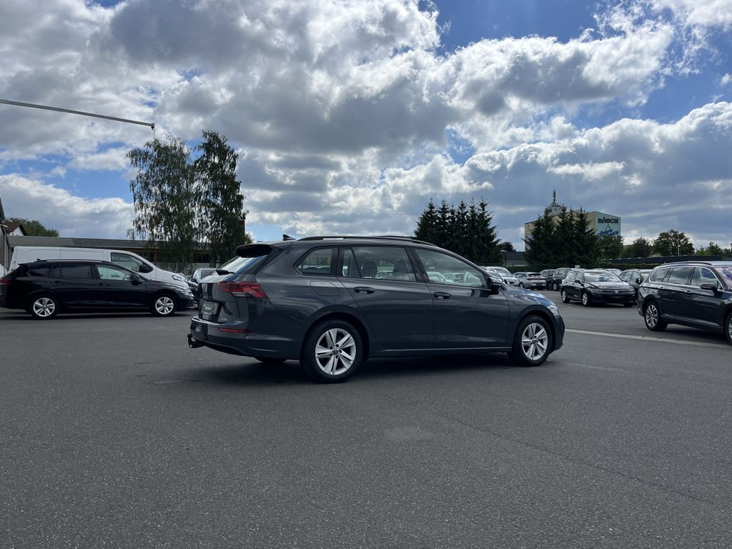 Volkswagen Golf Variant 1.5 TSI DSG Life 5