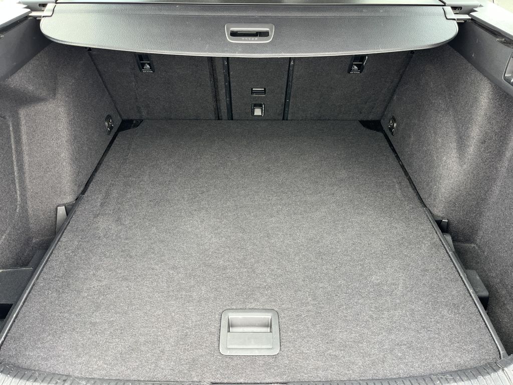 Volkswagen Golf Variant 1.5 TSI DSG Life 18