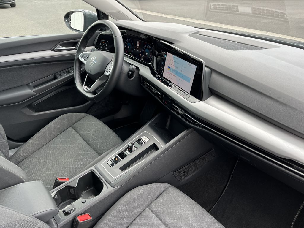 Volkswagen Golf Variant 1.5 TSI DSG Life 11