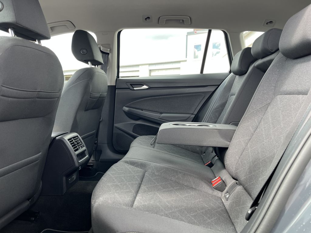 Volkswagen Golf Variant 1.5 TSI DSG Life 14