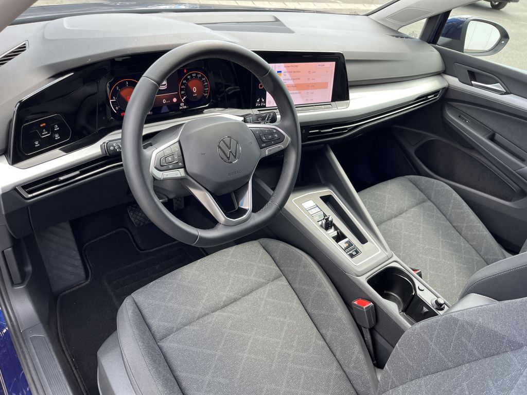 Volkswagen Golf 2.0 TDI DSG Life 11