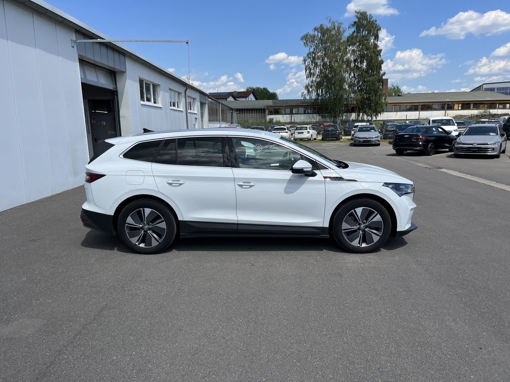 Skoda Enyaq 82kWh WäPu AHK Navi RFK el.Klappe LR-HZG S 5