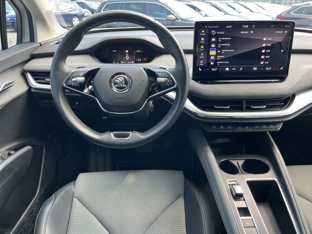Skoda Enyaq 82kWh WäPu AHK Navi RFK el.Klappe LR-HZG S 15