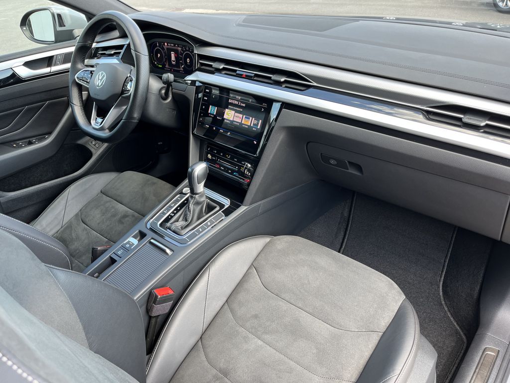 Volkswagen Arteon 1.4 TSI e-Hybrid Shooting Brake R-Line 15 12
