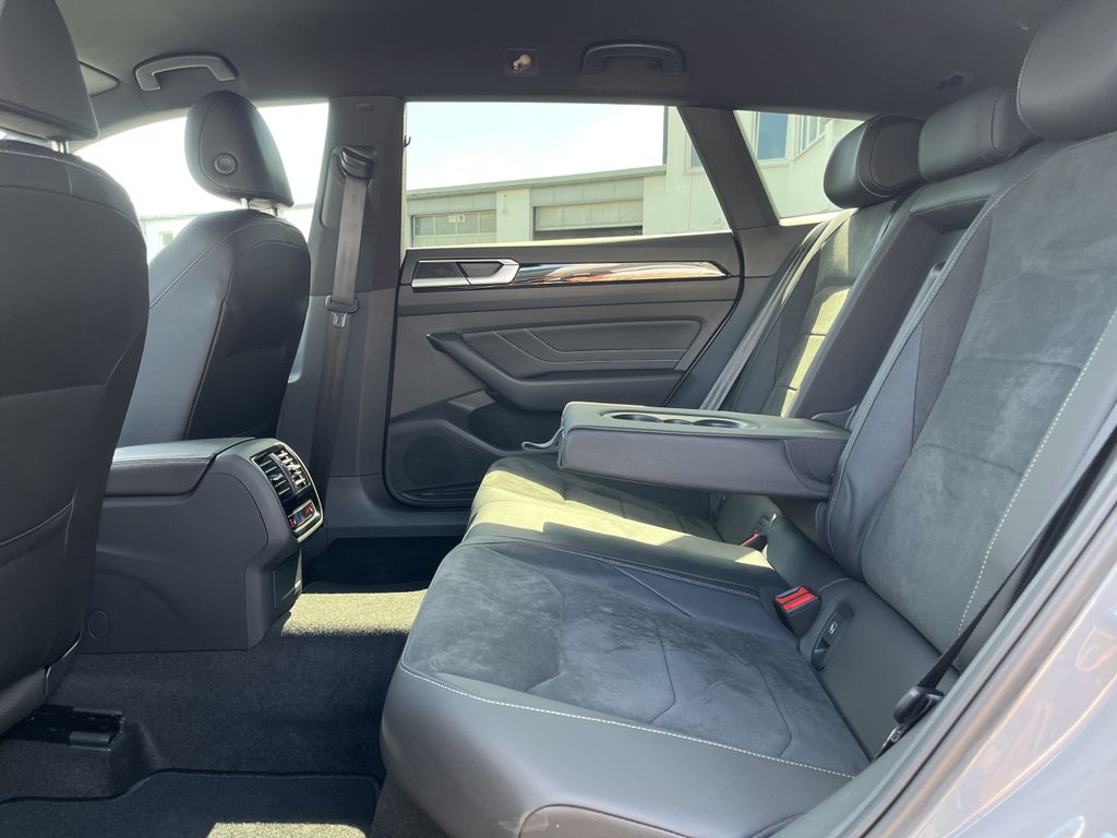 Volkswagen Arteon 1.4 TSI e-Hybrid Shooting Brake R-Line 15 15
