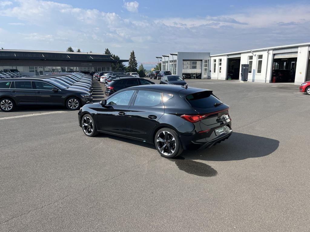 Cupra Leon 2.0 TSI DSG 10