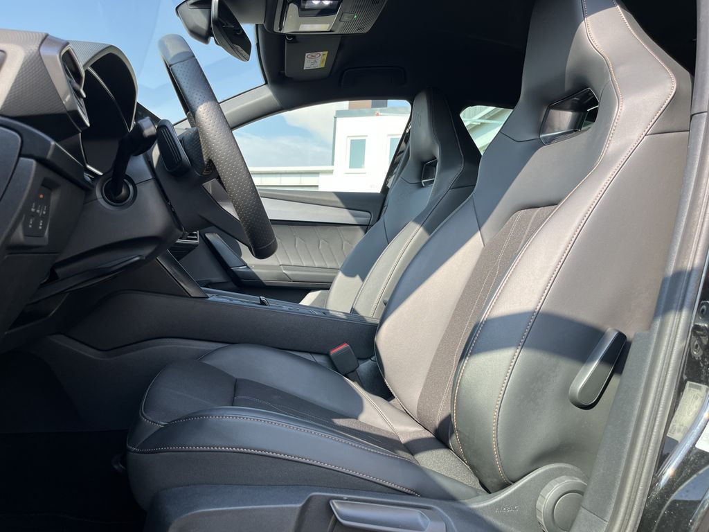 Cupra Leon 2.0 TSI DSG 12