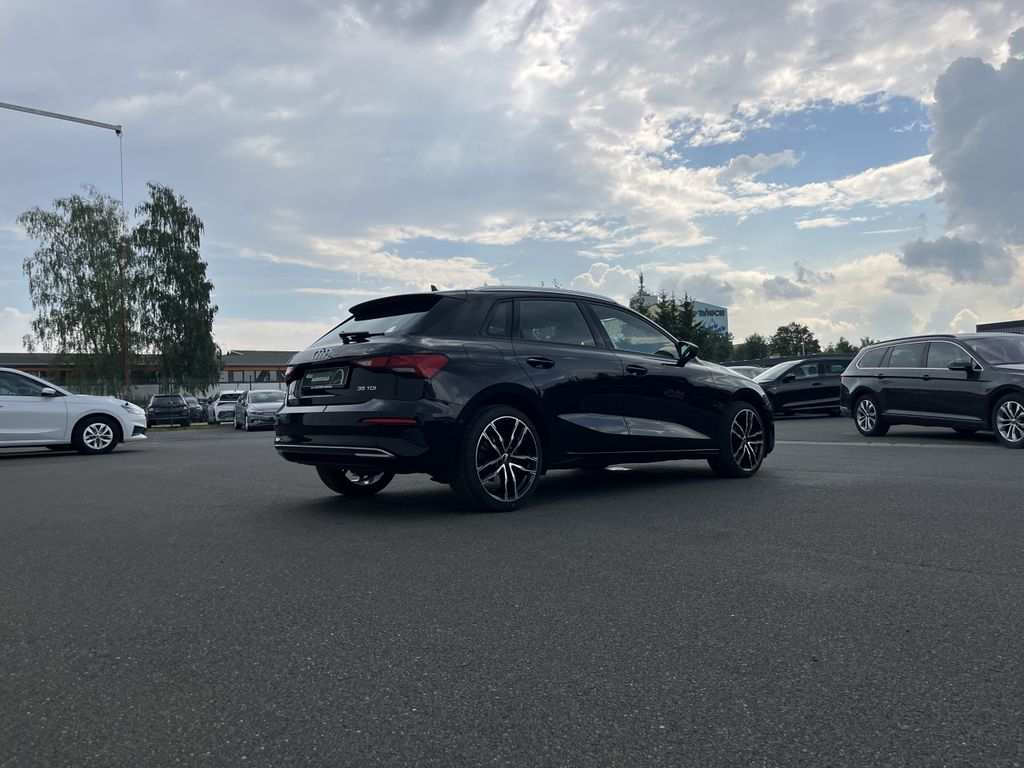 Audi A3 Sportback 35 2.0 TDI S tronic Advanced S-Line 6