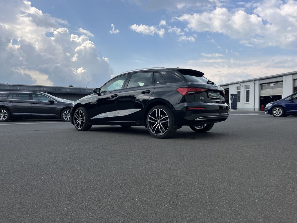 Audi A3 Sportback 35 2.0 TDI S tronic Advanced S-Line 9