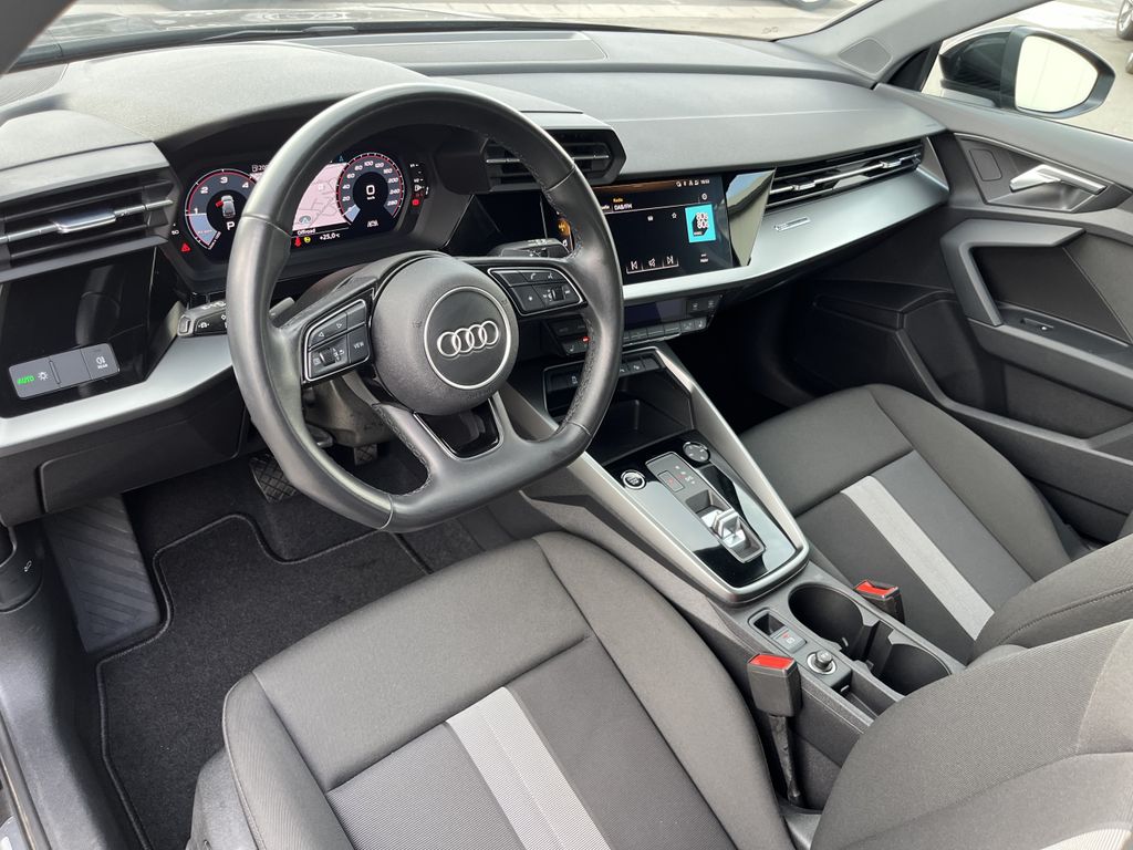 Audi A3 Sportback 35 2.0 TDI S tronic Advanced S-Line 11