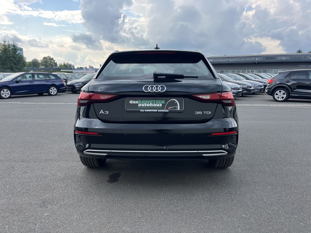 Audi A3 Sportback 35 2.0 TDI S tronic Advanced S-Line 8