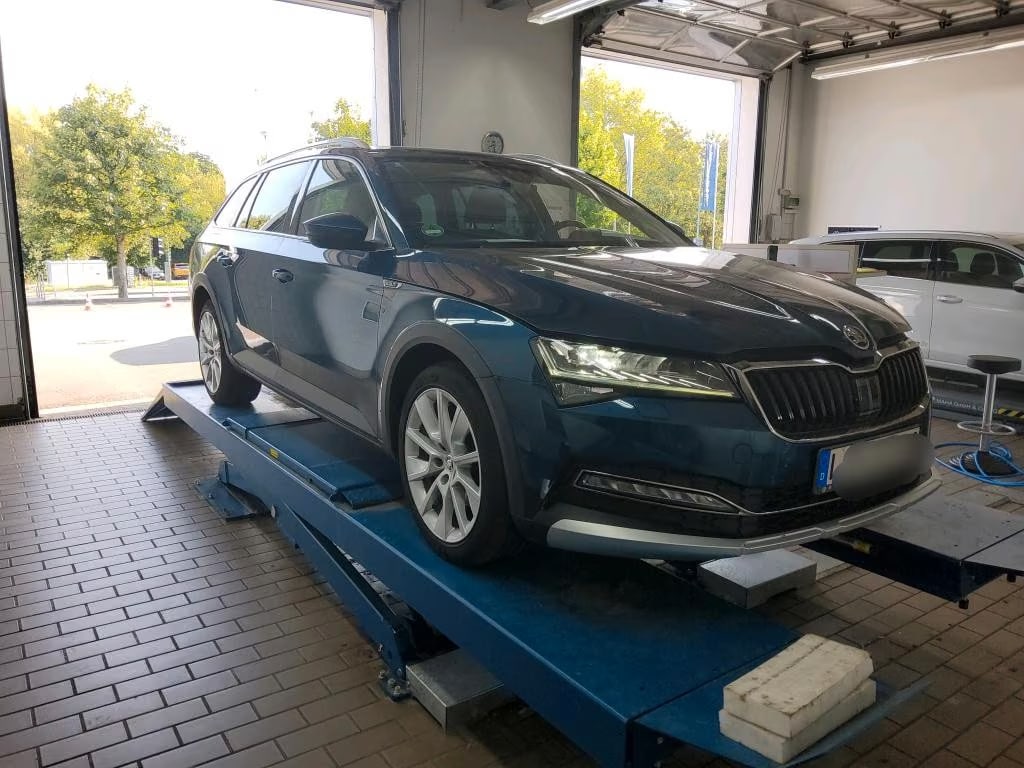 Skoda Superb 2.0 2021 2