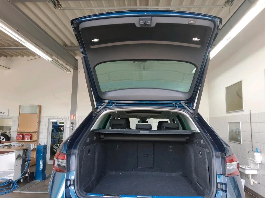 Skoda Superb 2.0 2021 7