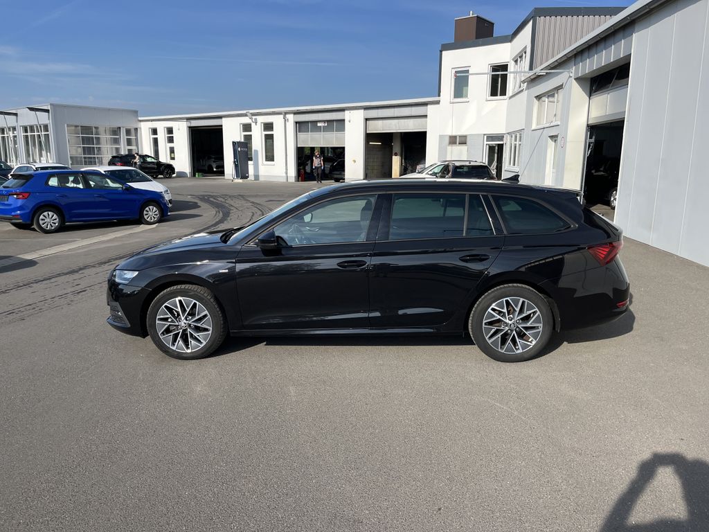 Skoda Octavia Combi 2.0 TDI DSG Blackline 2