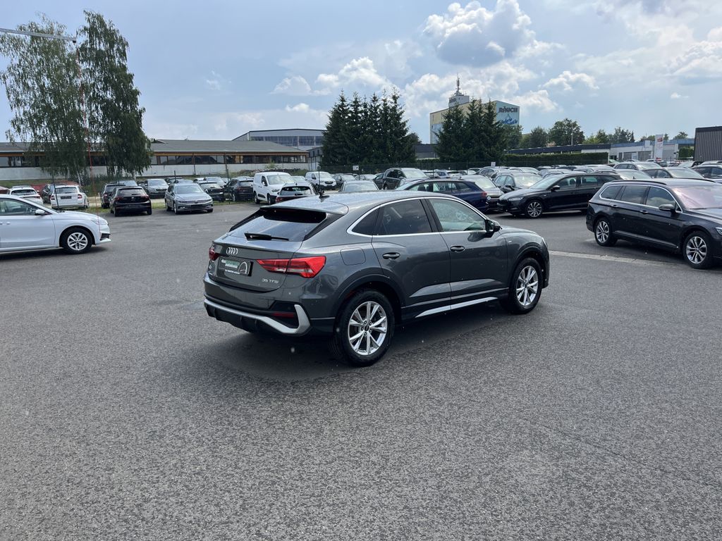 Audi Q3 Sportback 35 1.5 TFSI S line 7