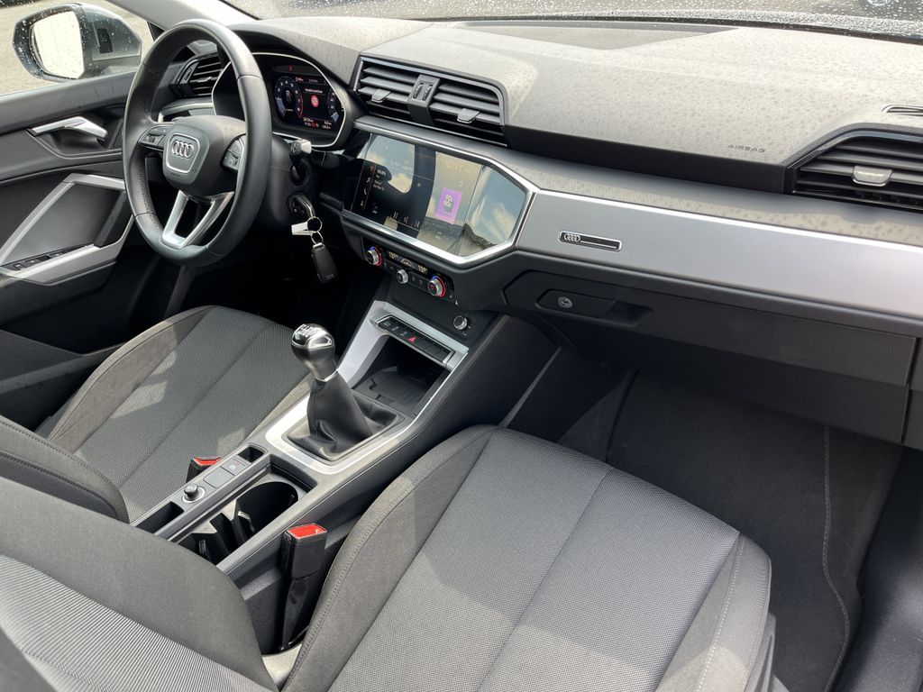 Audi Q3 Sportback 35 1.5 TFSI S line 13
