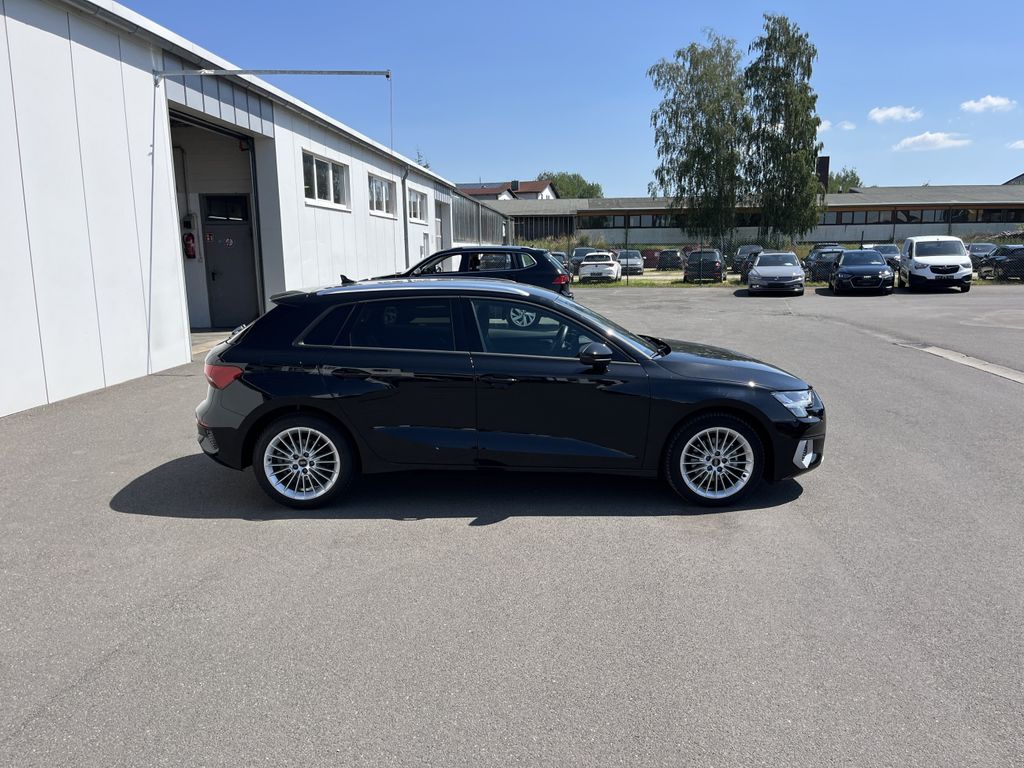 Audi A3 Sportback 35 2.0 TDI S tronic Advanced 5