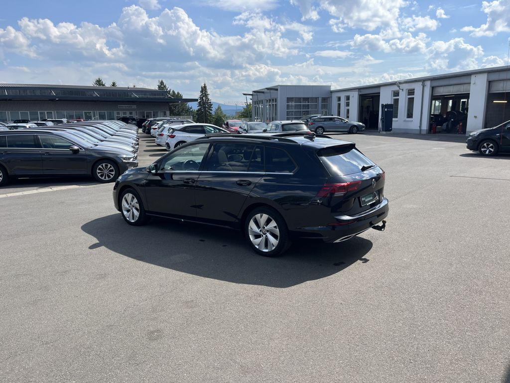 Volkswagen Golf Variant 2.0 TDI DSG STYLE 8