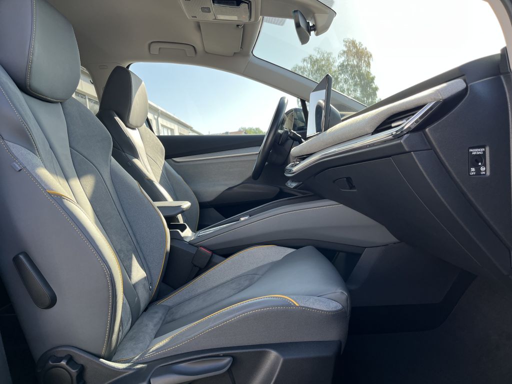 Skoda Enyaq 82kWh WäPu AHK HeadUp Navi 4xSHZ ACC MATRI 15