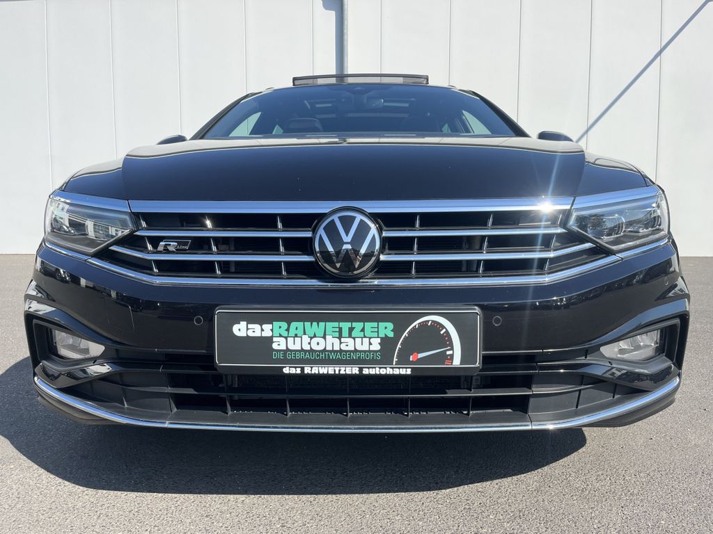 Volkswagen Passat Variant 1.5 TSI DSG R-LINE 3