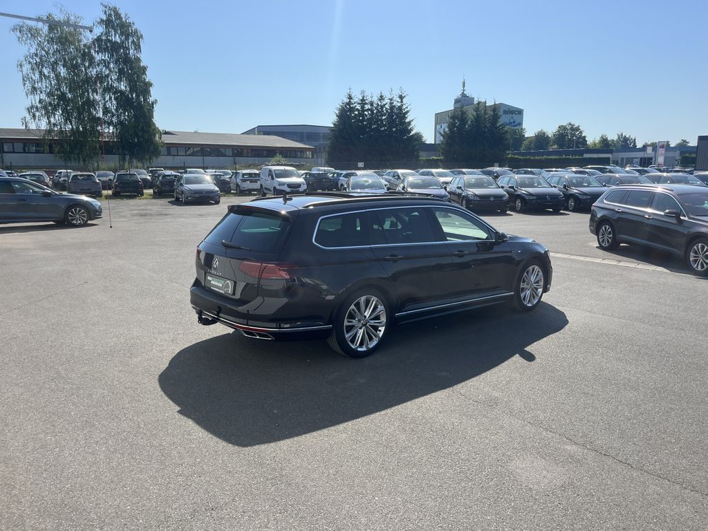 Volkswagen Passat Variant 1.5 TSI DSG R-LINE 6