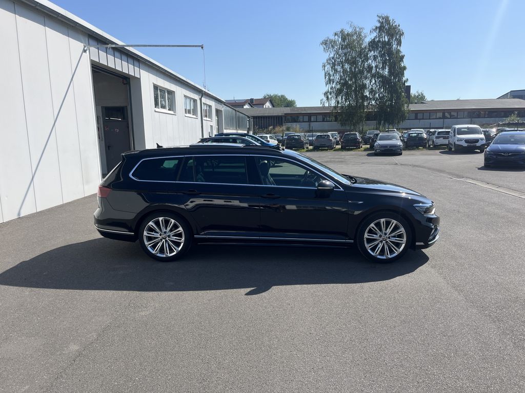 Volkswagen Passat Variant 1.5 TSI DSG R-LINE 4